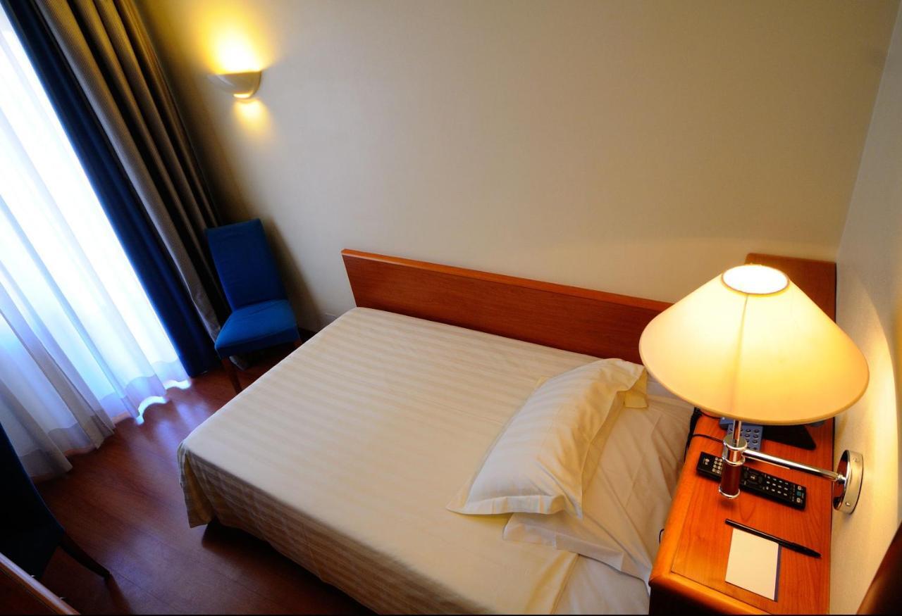 Best Western Hotel Globus Roma Esterno foto
